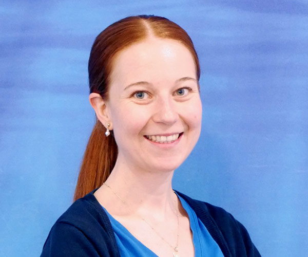 Dr. Laura Berz
